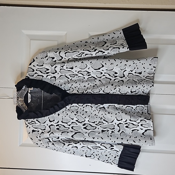 Stera Black White Button Down sreachers Shirt Sz L - Picture 2 of 11